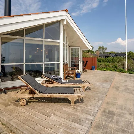 Awesome In Haderslev With Wifi Holiday home Kelstrup Strand